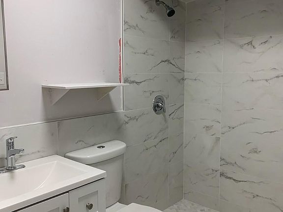 5th image of 2212 Fairmount Ave APT 2