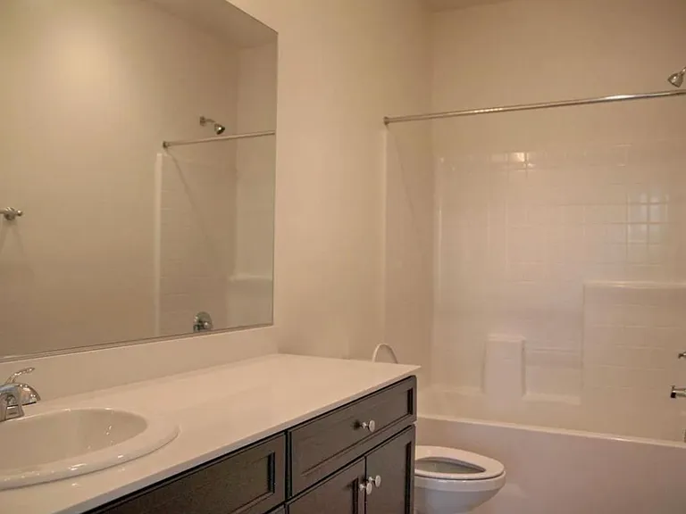 6928 Sandcherry Ln — Photo 8