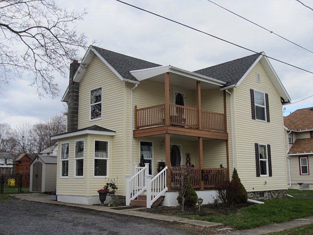 1st image of 1125 Ovid St