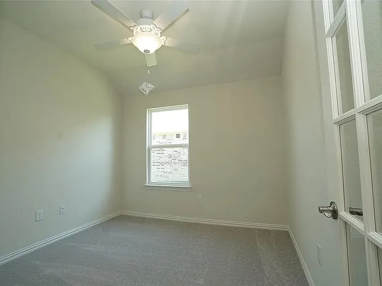3732 Borderdale Ln — Photo 5