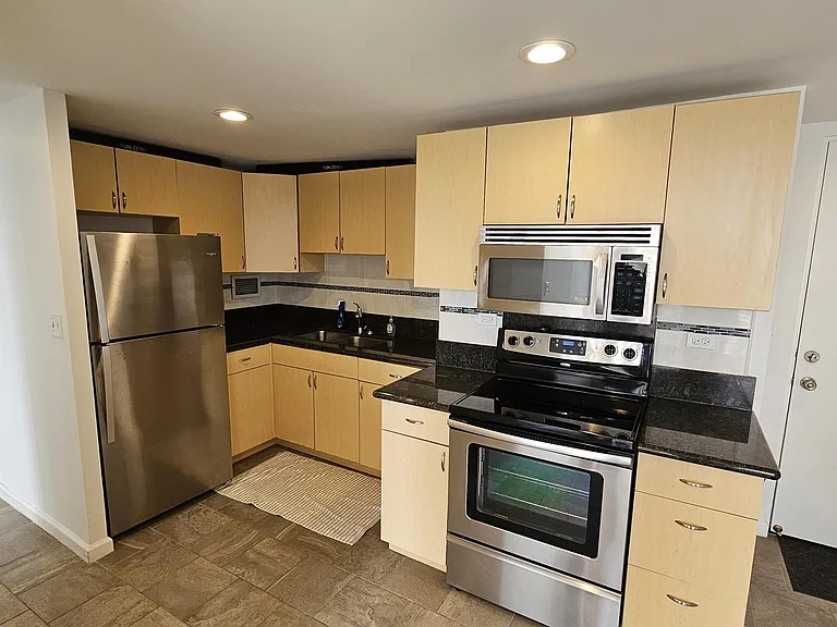 1535 Pensacola St #311 — Photo 3
