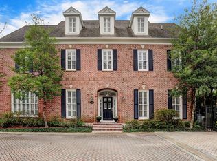 110 Broad Oaks Ct, Houston, TX 77056