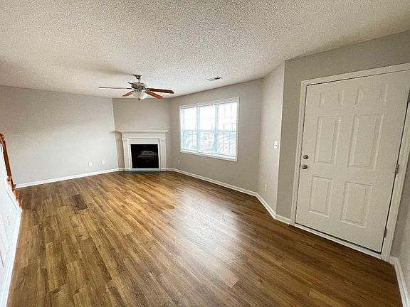 3rd image of 3800 Vancroft Dr