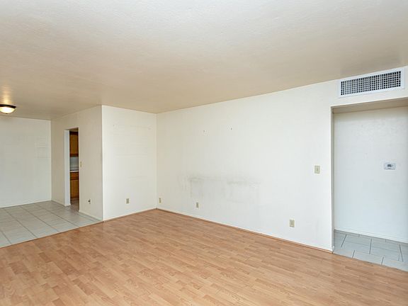 3rd image of 230 N Verde Heights Dr