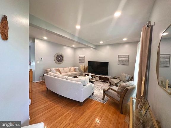 5th image of 6503 Parish Glebe Ln
