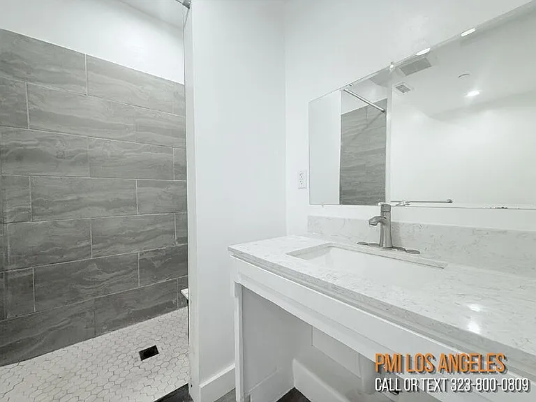 1258 Leighton Ave #B — Photo 6