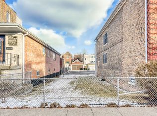 3331 S Emerald Ave, Chicago, IL 60616