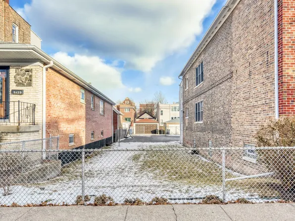 3331 S Emerald Ave, Chicago, IL 60616
