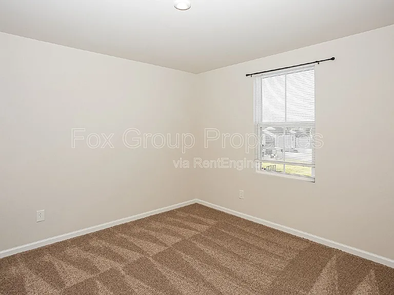 160 Browband St — Photo 17