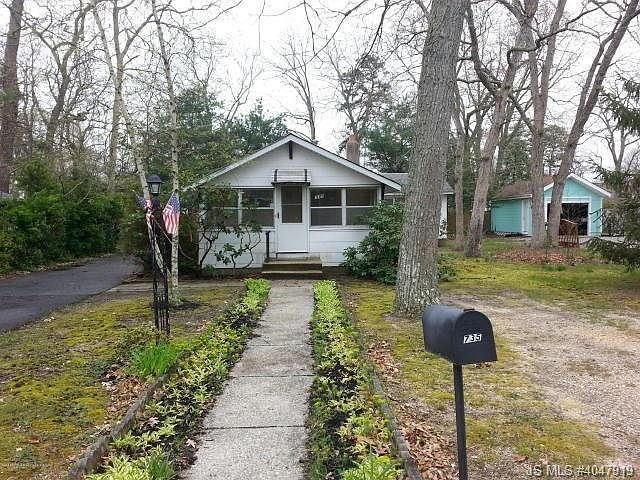 2nd image of 735 Radnor Ave