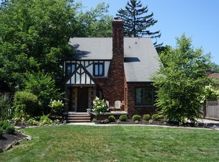 19600 Argyle Oval, Rocky River, OH 44116