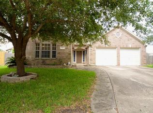 922 Chase Creek Cir, Bacliff, TX 77518