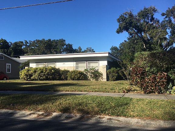2nd image of 2131 17th Ave S