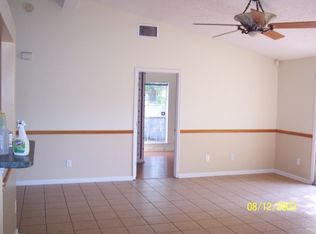 8043 Macnaughton Dr, Jacksonville, FL 32244