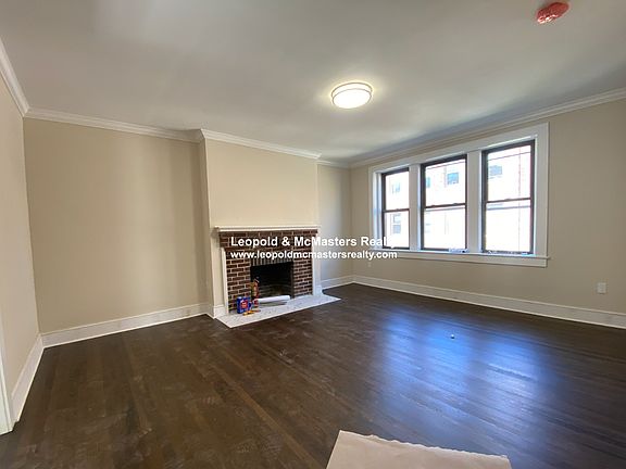 2nd image of 100 Longwood Ave #B2