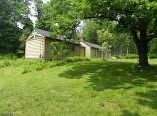 63 Mount Grove Rd, Califon, NJ 07830