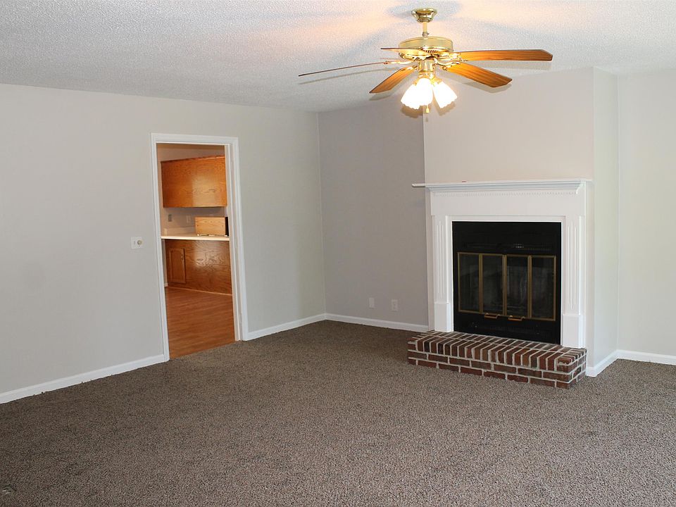 1st image of 2440 Battleground Dr