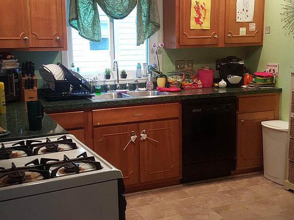 3rd image of 30 Norwalk Ave