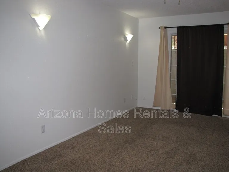 2753 W Anklam Rd #E — Photo 8