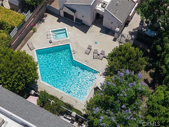 5th image of 21333 Lassen St Unit 7B