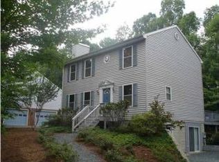 18 Stonewall Rd, Palmyra, VA 22963