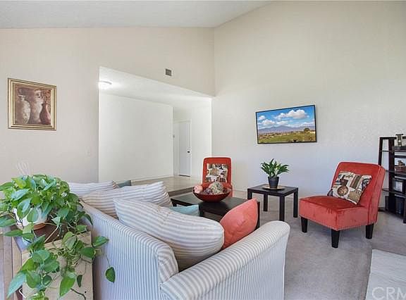 3rd image of 12033 Harclare Dr