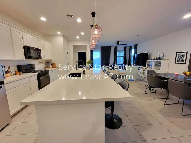 18763 W Rancho Dr — Photo 8
