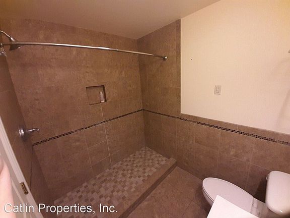 4th image of 1405 17th Ave #120