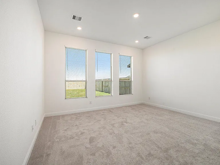 3210 Blue Grama Bnd — Photo 12