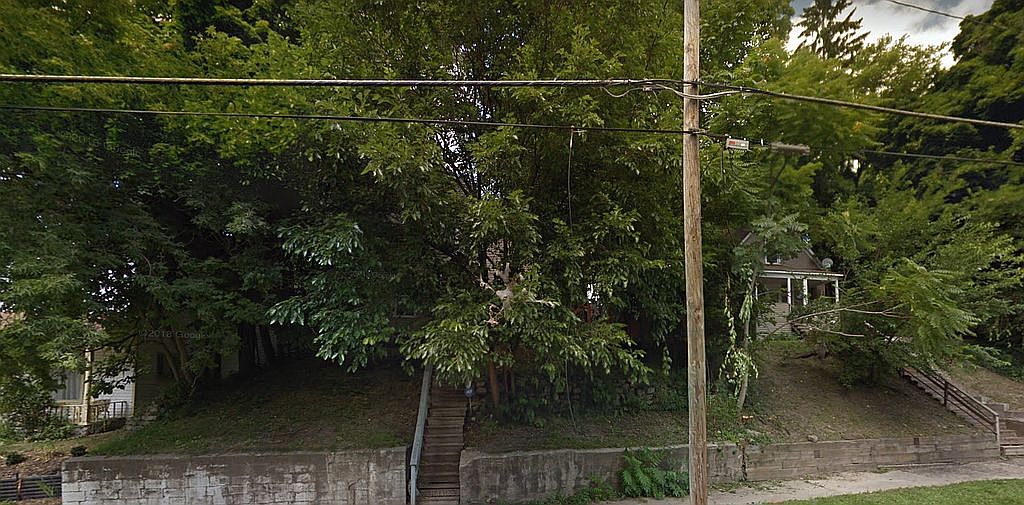 325 Spencer St NE, Grand Rapids, MI 49505 Zillow