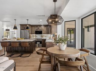 5024 E LE MARCHE Avenue, Scottsdale, AZ 85254
