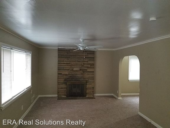 5th image of 3063 Ontario St