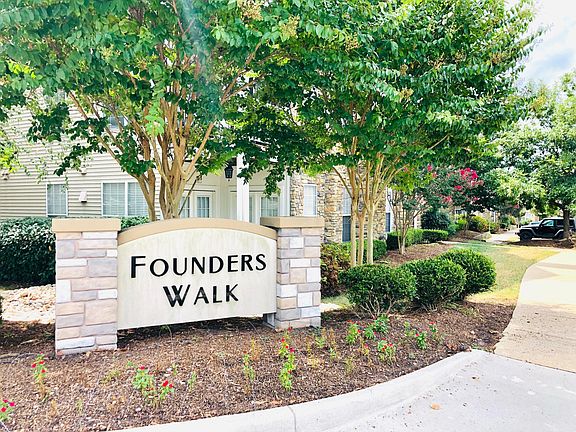 3rd image of 5901 Founders Hill Dr Unit 304