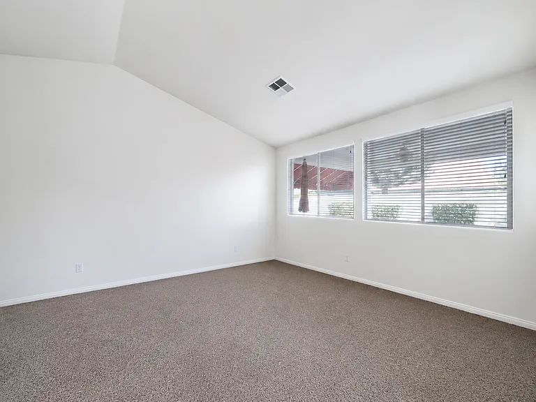 9802 Bourbon Rose Ct — Photo 17