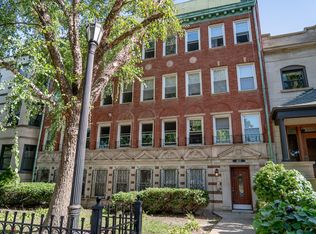 Malden, Chicago, IL 60640