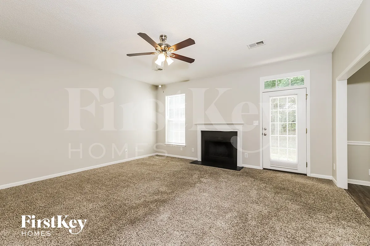 Building Photo - 668 Pecan Ridge Cir