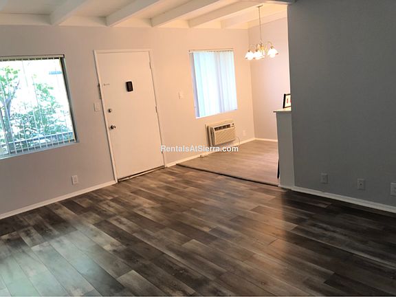 2nd image of 6121 Whitsett Ave APT 9