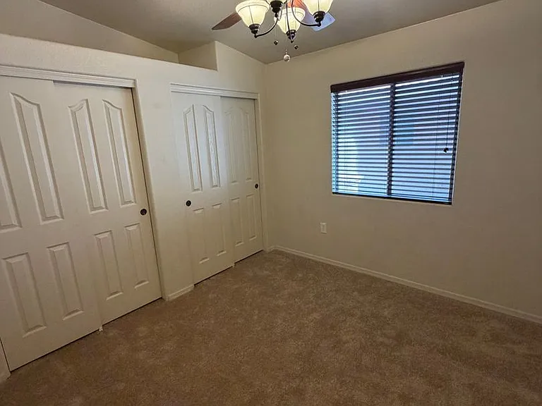 4662 Redwood St — Photo 7