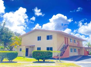 115 Bentley Dr #4, Miami, FL 33166