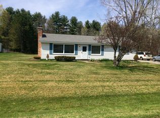135 Priddle Point Rd, Gloversville, NY 12078