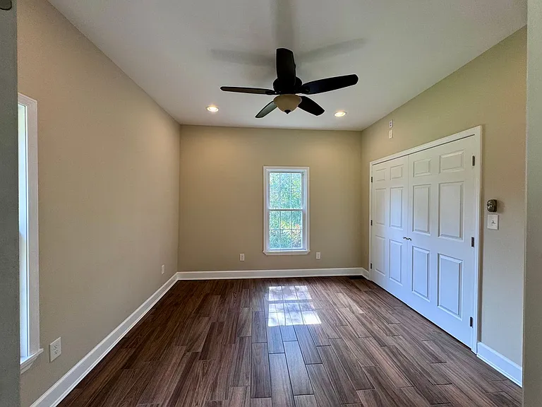169 Gaines Rd NE — Photo 4