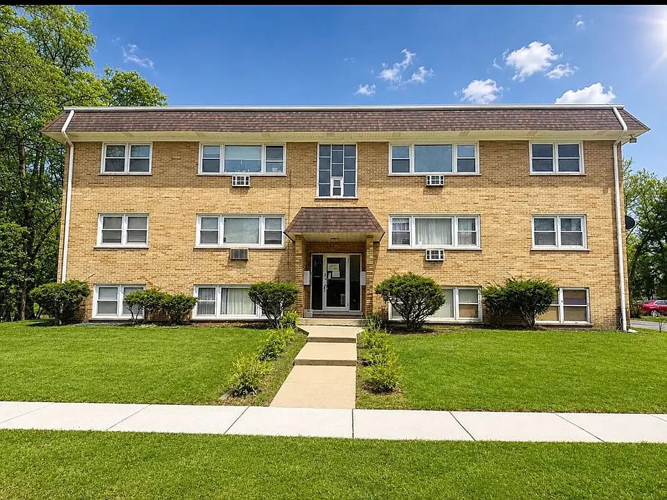 255 E Oak St #5
