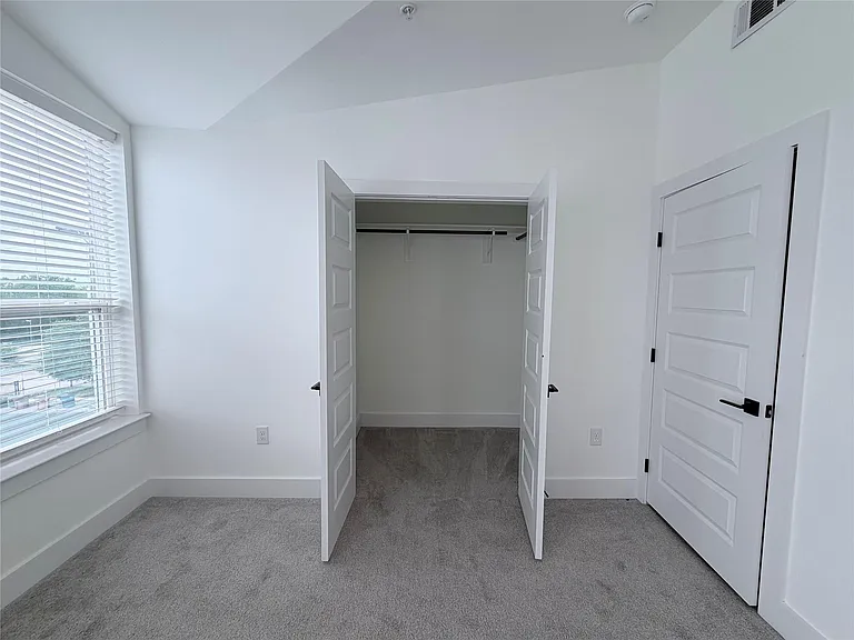 1417 Kramer Ln #2 — Photo 25
