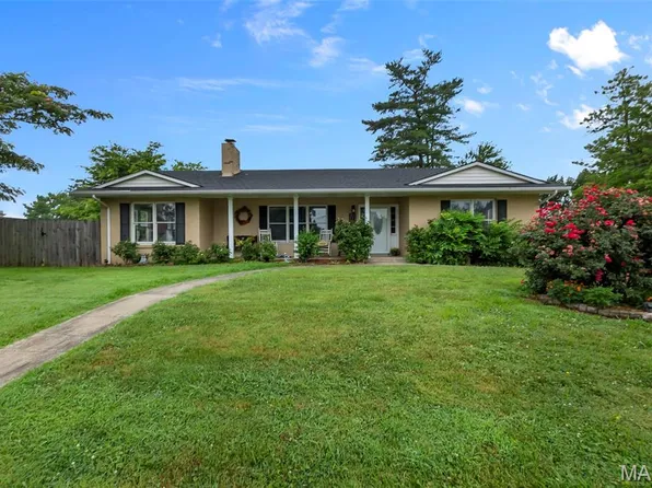 211 N Hope St, Jackson, MO 63755