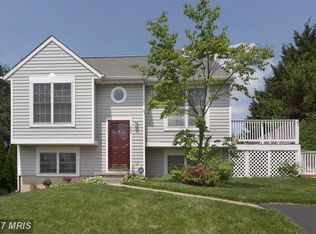 866 Elmwood Ct, Westminster, MD 21158