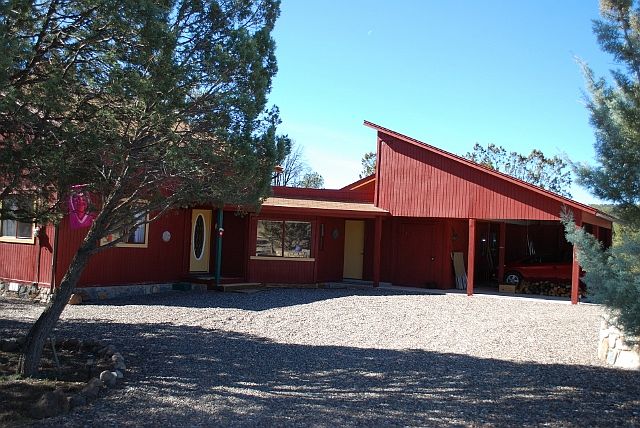 MAIN HOUSE FRONT
