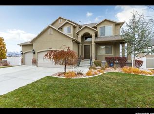 5464 W Morning Light Dr, Herriman, UT 84096