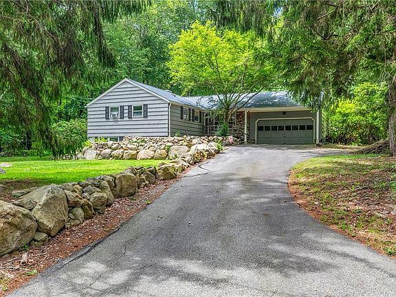 2nd image of 325 Shady Hill Dr