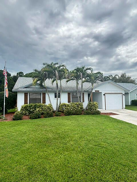 1st image of 6702 SE RAINTREE Avenue