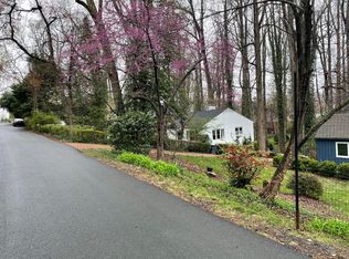 1847 Winston Rd, Charlottesville, VA 22903